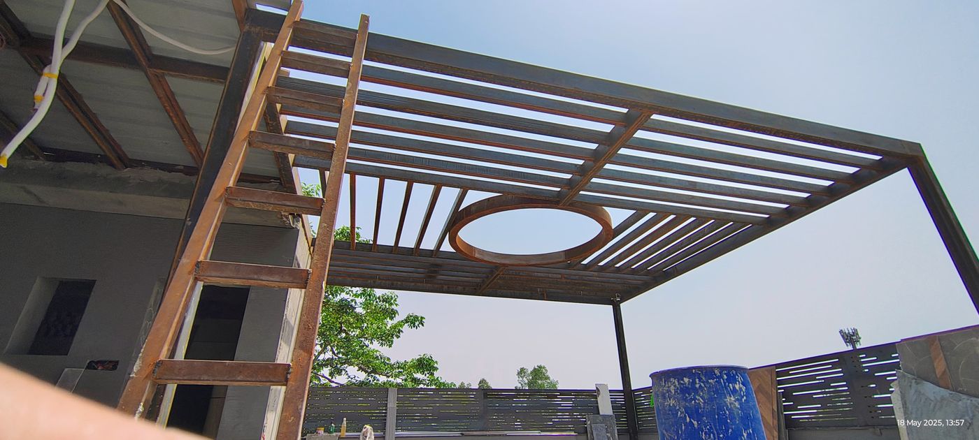 Pergola · Circular Skylight — Custom Feature